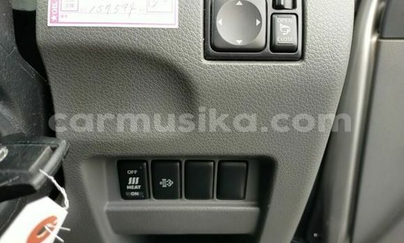 Nunua Ilio tumika Nissan Caravan Fedha Gari ndani ya Beitbridge nchini Matabeleland Kusini Nunua Ilio tumika Nissan Caravan Fedha Gari ndani ya Beitbridge nchini Matabeleland Kusini