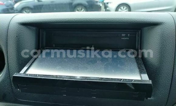 Nunua Ilio tumika Nissan Caravan Fedha Gari ndani ya Beitbridge nchini Matabeleland Kusini Nunua Ilio tumika Nissan Caravan Fedha Gari ndani ya Beitbridge nchini Matabeleland Kusini