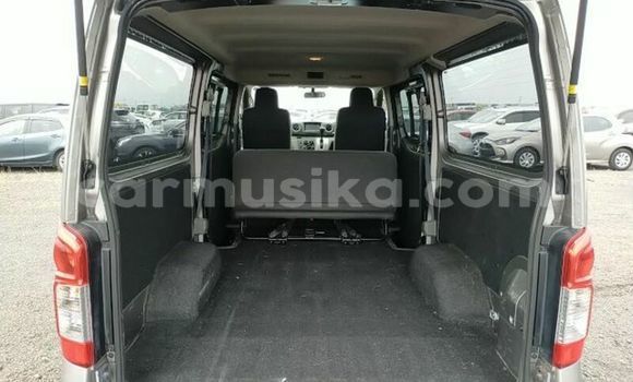 Nunua Ilio tumika Nissan Caravan Fedha Gari ndani ya Beitbridge nchini Matabeleland Kusini Nunua Ilio tumika Nissan Caravan Fedha Gari ndani ya Beitbridge nchini Matabeleland Kusini