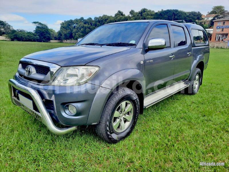 Big with watermark toyota hilux matabeleland south beitbridge 31206