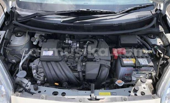 Acheter Occasion Voiture Nissan March Blanc à Borrowdale, Harare Acheter Occasion Voiture Nissan March Blanc à Borrowdale, Harare