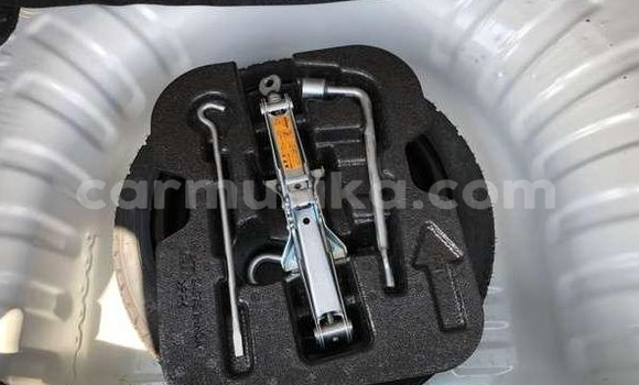 Acheter Occasion Voiture Nissan March Blanc à Borrowdale, Harare Acheter Occasion Voiture Nissan March Blanc à Borrowdale, Harare