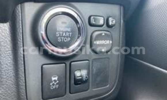 Buy Used Toyota Wish Silver Car in Beitbridge in Matabeleland South Buy Used Toyota Wish Silver Car in Beitbridge in Matabeleland South