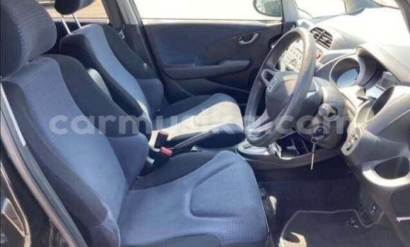 Nunua Ilio tumika Honda Fit Nyeusi Gari ndani ya Beitbridge nchini Matabeleland Kusini Nunua Ilio tumika Honda Fit Nyeusi Gari ndani ya Beitbridge nchini Matabeleland Kusini