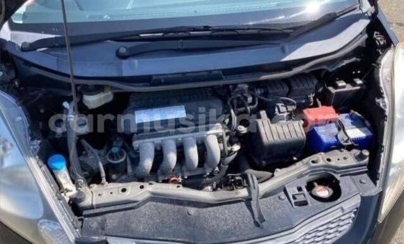 Nunua Ilio tumika Honda Fit Nyeusi Gari ndani ya Beitbridge nchini Matabeleland Kusini Nunua Ilio tumika Honda Fit Nyeusi Gari ndani ya Beitbridge nchini Matabeleland Kusini