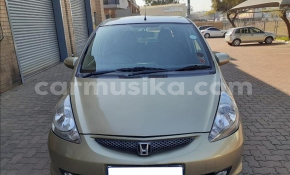 Buy Used Honda Fit Brown Car in Beitbridge in Matabeleland South
