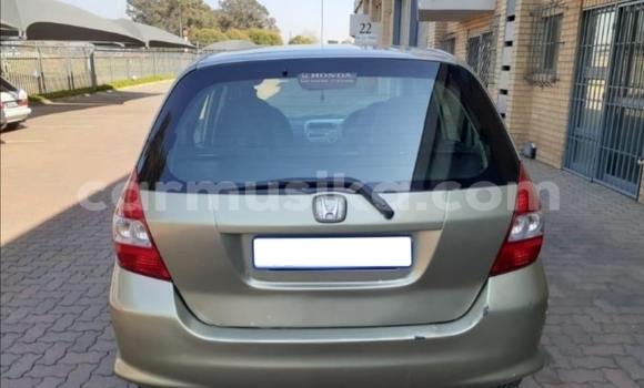Acheter Occasion Voiture Honda Fit Marron à Beitbridge, Matabeleland South Acheter Occasion Voiture Honda Fit Marron à Beitbridge, Matabeleland South