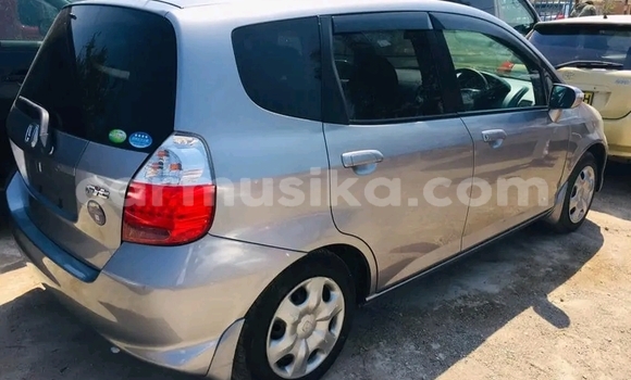Acheter Occasion Voiture Honda Fit Gris à Beitbridge, Matabeleland South Acheter Occasion Voiture Honda Fit Gris à Beitbridge, Matabeleland South