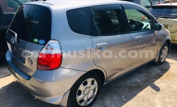 Acheter Occasion Voiture Honda Fit Gris à Beitbridge, Matabeleland South Acheter Occasion Voiture Honda Fit Gris à Beitbridge, Matabeleland South