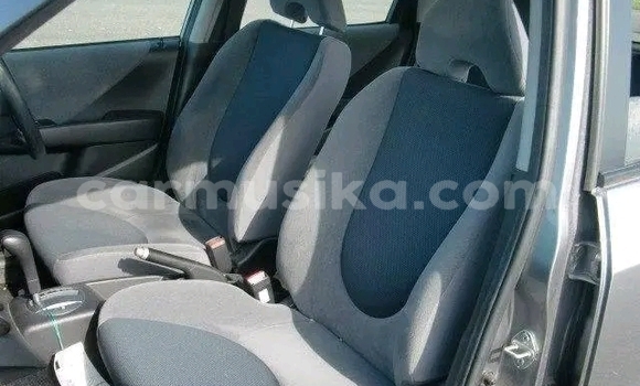 Acheter Occasion Voiture Honda Fit Gris à Beitbridge, Matabeleland South Acheter Occasion Voiture Honda Fit Gris à Beitbridge, Matabeleland South