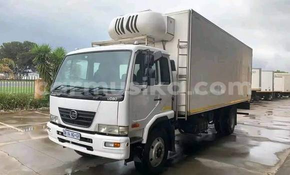 Tenga Tsaru Isuzu FTR 850 Chena Rori in Harare in Harare Tenga Tsaru Isuzu FTR 850 Chena Rori in Harare in Harare