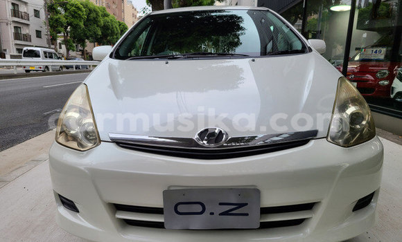 Acheter Occasion Voiture Toyota Wish Blanc à Beitbridge, Matabeleland South Acheter Occasion Voiture Toyota Wish Blanc à Beitbridge, Matabeleland South