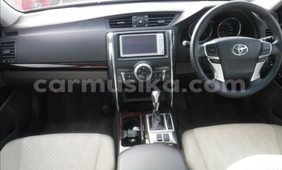 Nunua Ilio tumika Toyota Mark X Fedha Gari ndani ya Beitbridge nchini Matabeleland Kusini Nunua Ilio tumika Toyota Mark X Fedha Gari ndani ya Beitbridge nchini Matabeleland Kusini