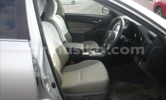 Nunua Ilio tumika Toyota Mark X Fedha Gari ndani ya Beitbridge nchini Matabeleland Kusini Nunua Ilio tumika Toyota Mark X Fedha Gari ndani ya Beitbridge nchini Matabeleland Kusini