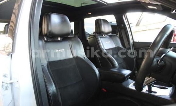 Tenga Tsaru Jeep Cherokee Chena Mota in Beitbridge in Matabeleland South Tenga Tsaru Jeep Cherokee Chena Mota in Beitbridge in Matabeleland South