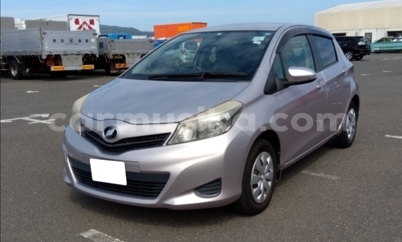 Buy Used Toyota Vitz Silver Car in Beitbridge in Matabeleland South