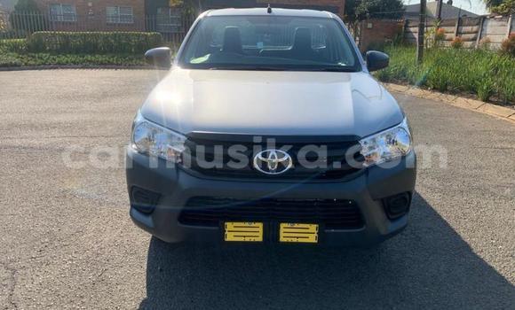 Acheter Occasion Voiture Toyota Hilux Gris à Beitbridge, Matabeleland South Acheter Occasion Voiture Toyota Hilux Gris à Beitbridge, Matabeleland South