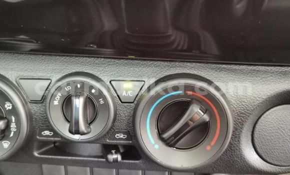 Acheter Occasion Voiture Toyota Hilux Blanc à Beitbridge, Matabeleland South Acheter Occasion Voiture Toyota Hilux Blanc à Beitbridge, Matabeleland South