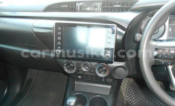 Acheter Occasion Voiture Toyota Hilux Blanc à Beitbridge, Matabeleland South Acheter Occasion Voiture Toyota Hilux Blanc à Beitbridge, Matabeleland South