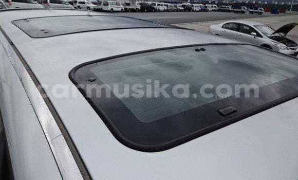 Acheter Occasion Voiture Toyota Granvia Gris à Beitbridge, Matabeleland South Acheter Occasion Voiture Toyota Granvia Gris à Beitbridge, Matabeleland South