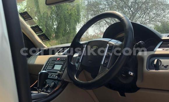 Tenga Tsaru Land Rover Range Rover Sport Zvimwe Mota in Harare in Harare Tenga Tsaru Land Rover Range Rover Sport Zvimwe Mota in Harare in Harare