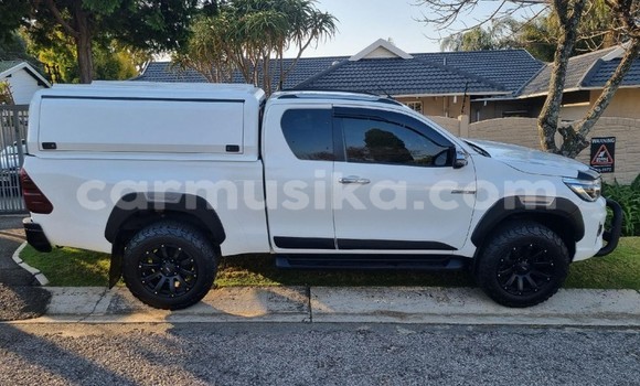 Acheter Occasion Voiture Toyota Hilux Blanc à Harare, Harare Acheter Occasion Voiture Toyota Hilux Blanc à Harare, Harare