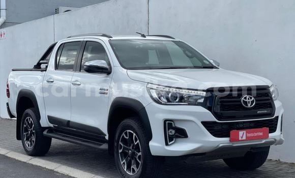 Acheter Occasion Voiture Toyota Hilux Blanc à Beitbridge, Matabeleland South Acheter Occasion Voiture Toyota Hilux Blanc à Beitbridge, Matabeleland South