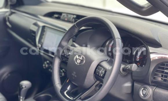Acheter Occasion Voiture Toyota Hilux Blanc à Beitbridge, Matabeleland South Acheter Occasion Voiture Toyota Hilux Blanc à Beitbridge, Matabeleland South