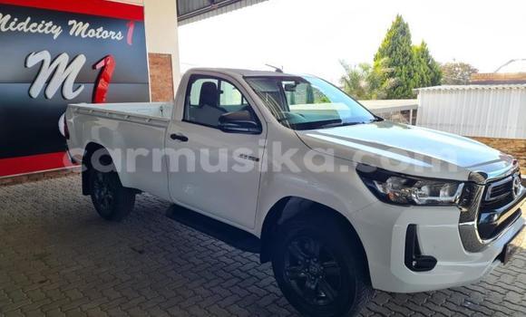 Acheter Occasion Voiture Toyota Hilux Blanc à Beitbridge, Matabeleland South Acheter Occasion Voiture Toyota Hilux Blanc à Beitbridge, Matabeleland South