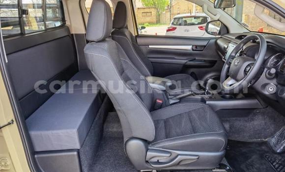 Acheter Occasion Voiture Toyota Hilux Autre à Beitbridge, Matabeleland South Acheter Occasion Voiture Toyota Hilux Autre à Beitbridge, Matabeleland South