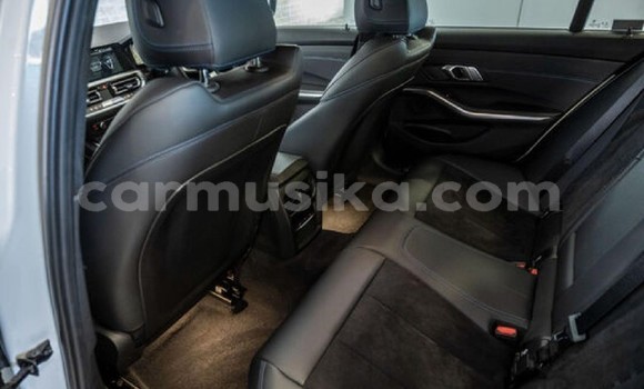 Acheter Occasion Voiture BMW 3–Series Blanc à Borrowdale, Harare Acheter Occasion Voiture BMW 3–Series Blanc à Borrowdale, Harare