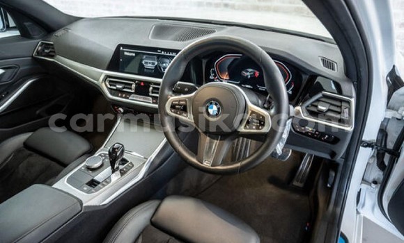 Acheter Occasion Voiture BMW 3–Series Blanc à Borrowdale, Harare Acheter Occasion Voiture BMW 3–Series Blanc à Borrowdale, Harare