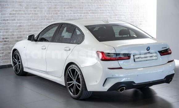 Acheter Occasion Voiture BMW 3–Series Blanc à Borrowdale, Harare Acheter Occasion Voiture BMW 3–Series Blanc à Borrowdale, Harare
