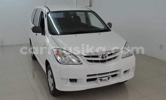 Tenga Tsaru Toyota Avanza Chena Mota in Beitbridge in Matabeleland South Tenga Tsaru Toyota Avanza Chena Mota in Beitbridge in Matabeleland South