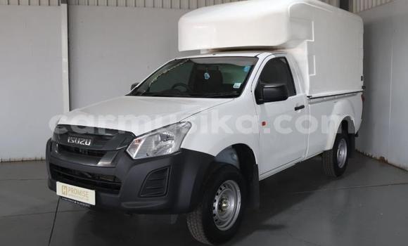 Nunua Ilio tumika Isuzu KB Nyeupe Gari ndani ya Beitbridge nchini Matabeleland Kusini