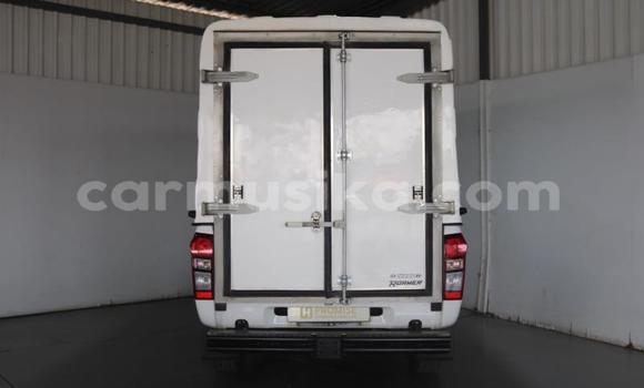 Buy Used Isuzu KB White Car in Beitbridge in Matabeleland South Buy Used Isuzu KB White Car in Beitbridge in Matabeleland South