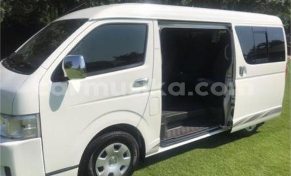 Acheter Occasion Voiture Toyota Hiace Blanc à Beitbridge, Matabeleland South Acheter Occasion Voiture Toyota Hiace Blanc à Beitbridge, Matabeleland South