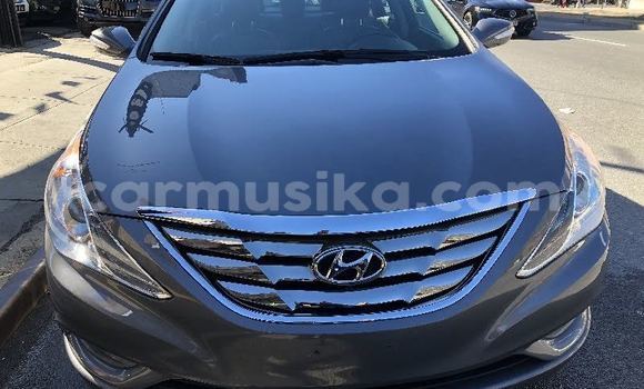 Buy Used Hyundai Sonata Silver Car in Glen Norah in Harare Buy Used Hyundai Sonata Silver Car in Glen Norah in Harare