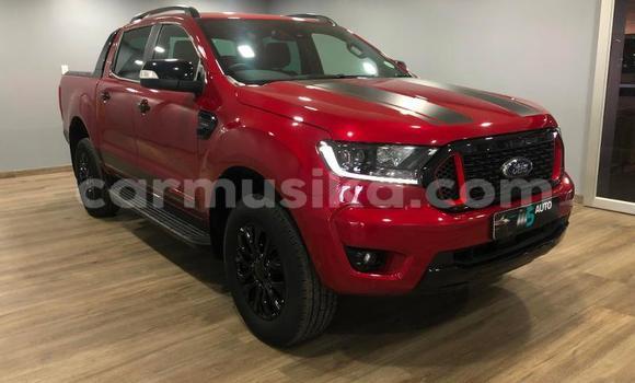 Nunua Ilio tumika FORD MUSTANG Nyekundu Gari ndani ya Beitbridge nchini Matabeleland Kusini