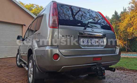 Acheter Occasion Voiture Nissan X–Trail Gris à Beitbridge, Matabeleland South Acheter Occasion Voiture Nissan X–Trail Gris à Beitbridge, Matabeleland South