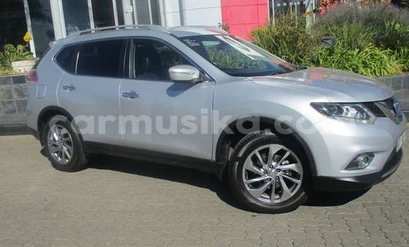 Acheter Occasion Voiture Nissan X–Trail Gris à Beitbridge, Matabeleland South Acheter Occasion Voiture Nissan X–Trail Gris à Beitbridge, Matabeleland South