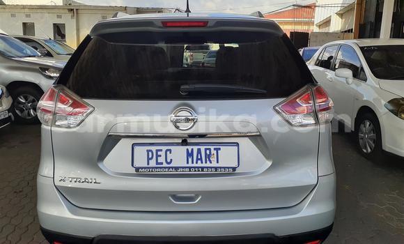 Acheter Occasion Voiture Nissan X–Trail Gris à Bulawayo, Bulawayo Acheter Occasion Voiture Nissan X–Trail Gris à Bulawayo, Bulawayo
