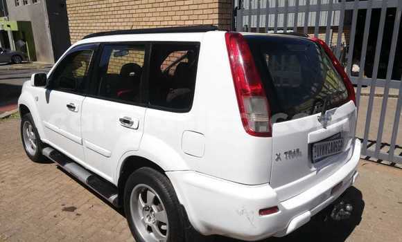 Acheter Occasion Voiture Nissan X–Trail Blanc à Beitbridge, Matabeleland South Acheter Occasion Voiture Nissan X–Trail Blanc à Beitbridge, Matabeleland South