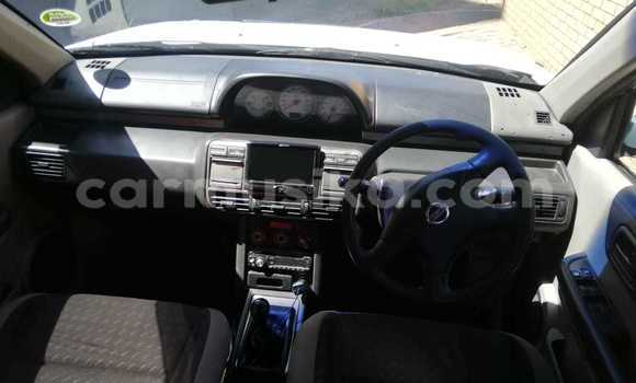 Acheter Occasion Voiture Nissan X–Trail Blanc à Beitbridge, Matabeleland South Acheter Occasion Voiture Nissan X–Trail Blanc à Beitbridge, Matabeleland South