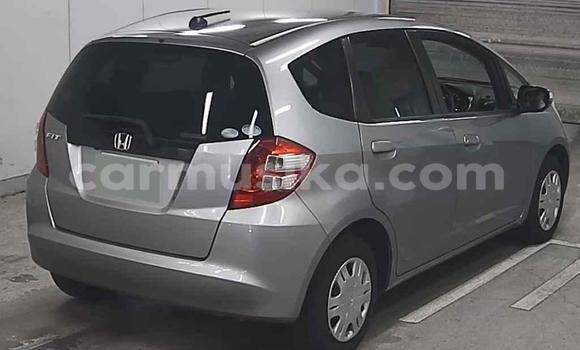 Acheter Occasion Voiture Honda Fit Gris à Beitbridge, Matabeleland South Acheter Occasion Voiture Honda Fit Gris à Beitbridge, Matabeleland South
