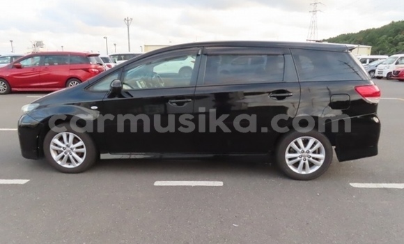 Acheter Occasion Voiture Toyota Wish Noir à Beitbridge, Matabeleland South Acheter Occasion Voiture Toyota Wish Noir à Beitbridge, Matabeleland South