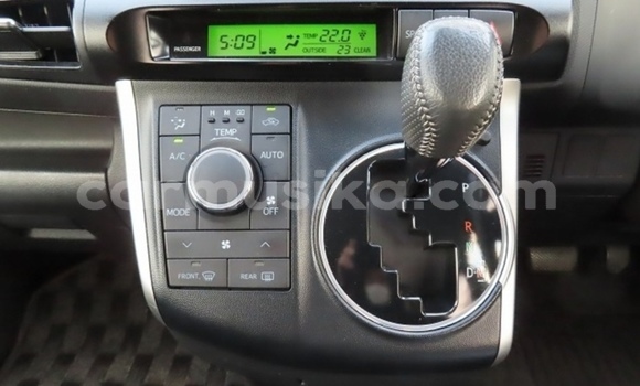 Acheter Occasion Voiture Toyota Wish Noir à Beitbridge, Matabeleland South Acheter Occasion Voiture Toyota Wish Noir à Beitbridge, Matabeleland South