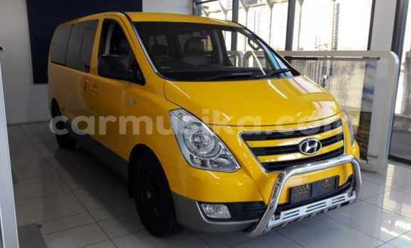 Nunua Ilio tumika Hyundai H1 Nyingine Gari ndani ya Beitbridge nchini Matabeleland Kusini Nunua Ilio tumika Hyundai H1 Nyingine Gari ndani ya Beitbridge nchini Matabeleland Kusini