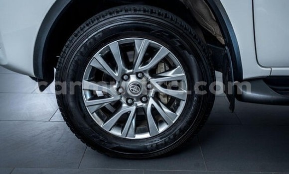 Acheter Occasion Voiture Toyota Fortuner Blanc à Harare, Harare Acheter Occasion Voiture Toyota Fortuner Blanc à Harare, Harare