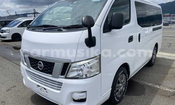 Nunua Ilio tumika Nissan Caravan Nyeupe Gari ndani ya Beitbridge nchini Matabeleland Kusini